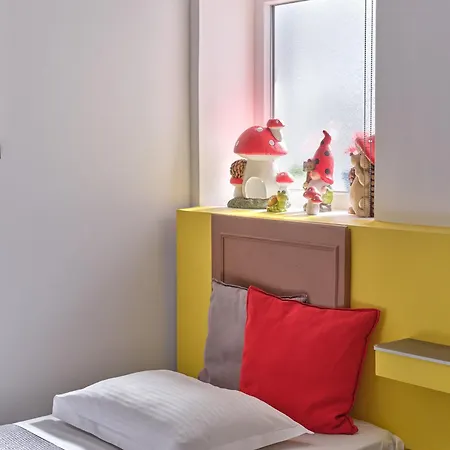 Nyaraló Colors In - House For 6 People In The Of Paros Náusza